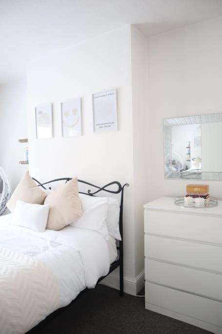 Spacious 1 Bedroom Apartment Leicester Exterior foto